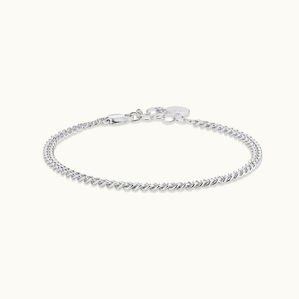 curb link chain bracelet