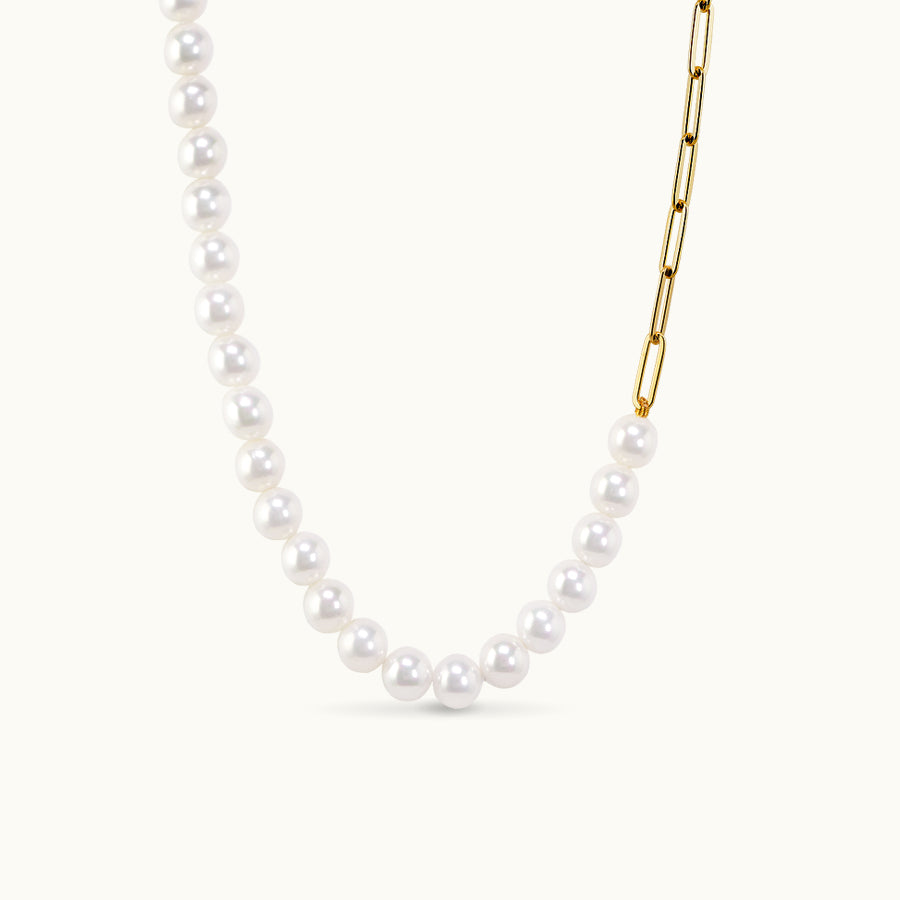 pearl and chain link necklace