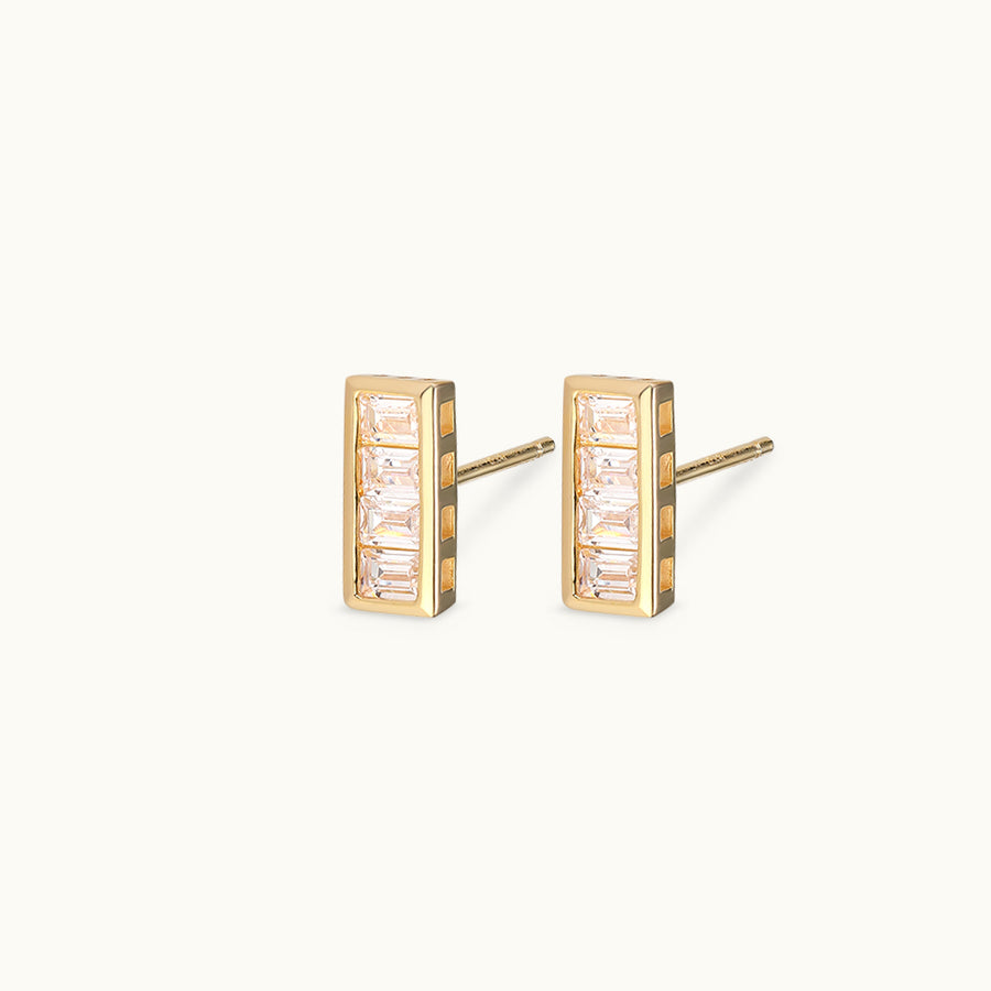 Mini Baguette Bar Stud Earring