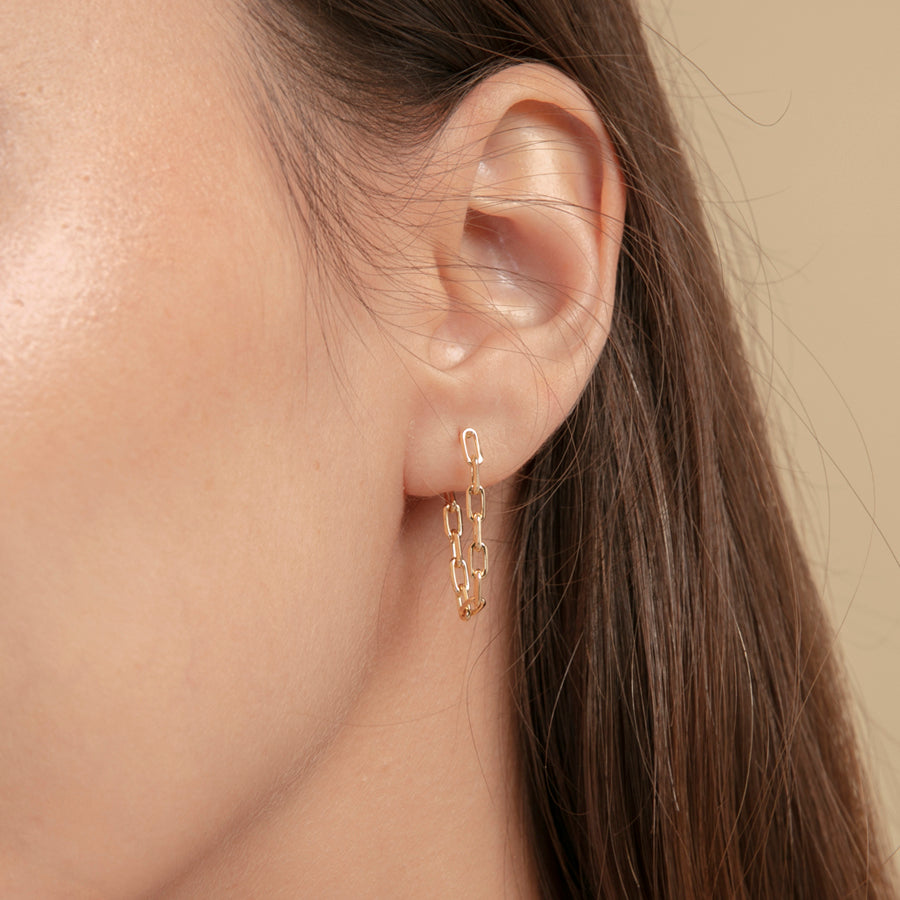 Dainty Chain Huggie Earring